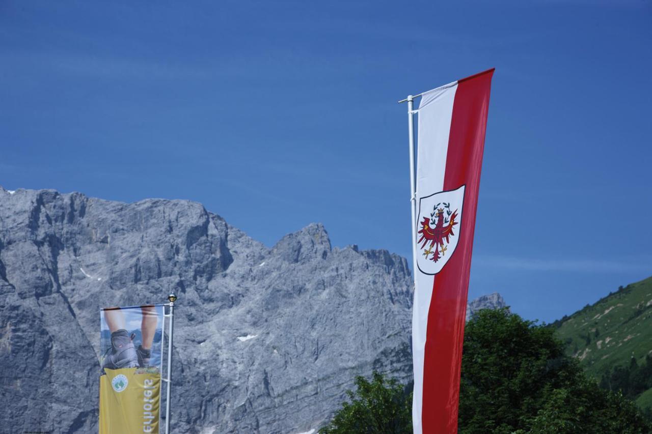 Das Naturhotel Die Eng Hinterriss Zewnętrze zdjęcie